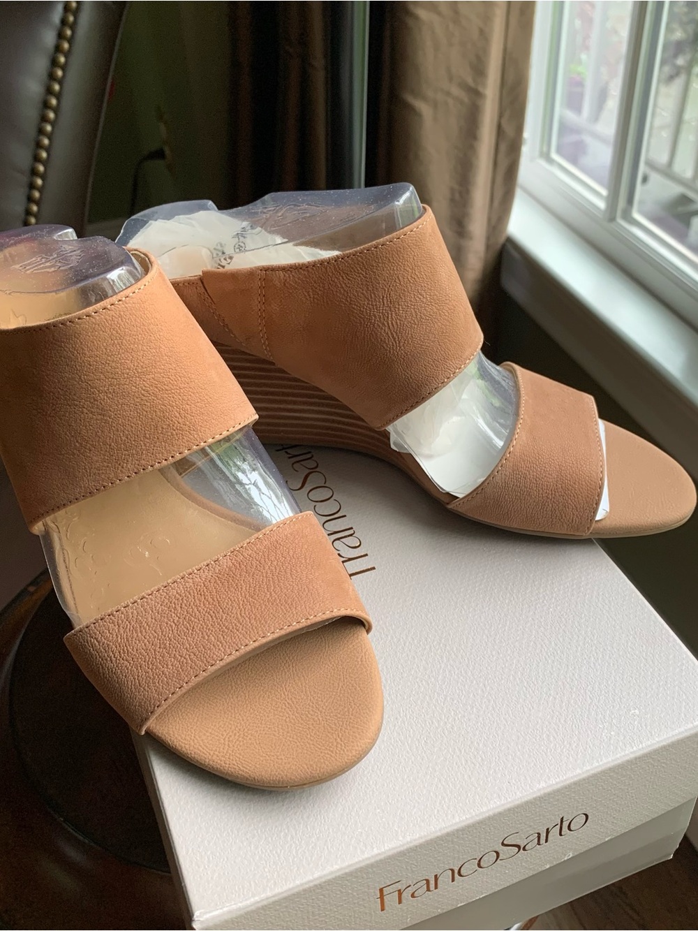 NIB NWT Franco Sarto Real Leather Slip-on Sandal Mule Wedge Sz 8 in Sand